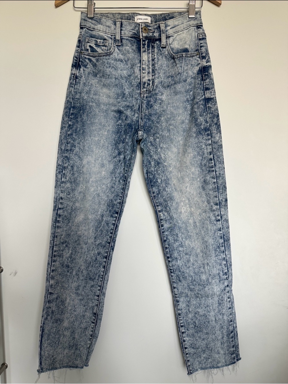 Light Blue Acid-Wash Men’s Jeans